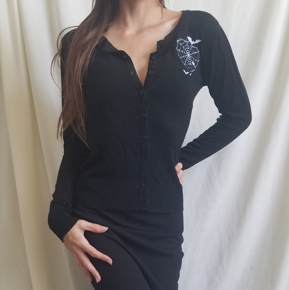 Double Trouble Spiderweb Cardigan Size S - Picture 2 of 13